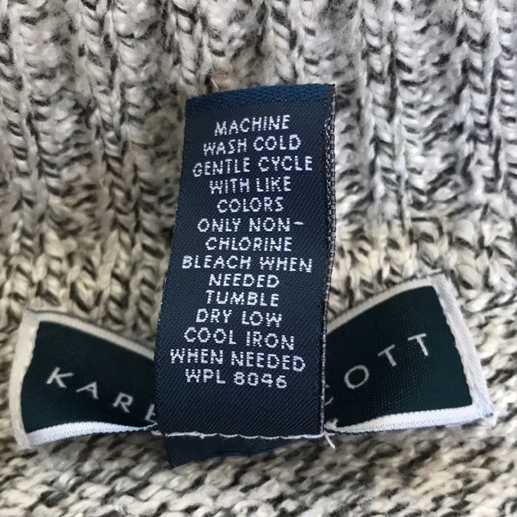 2/$25 KAREN SCOTT White Gray Zip Up Turtleneck Sweater Size Large - Picture 8 of 10